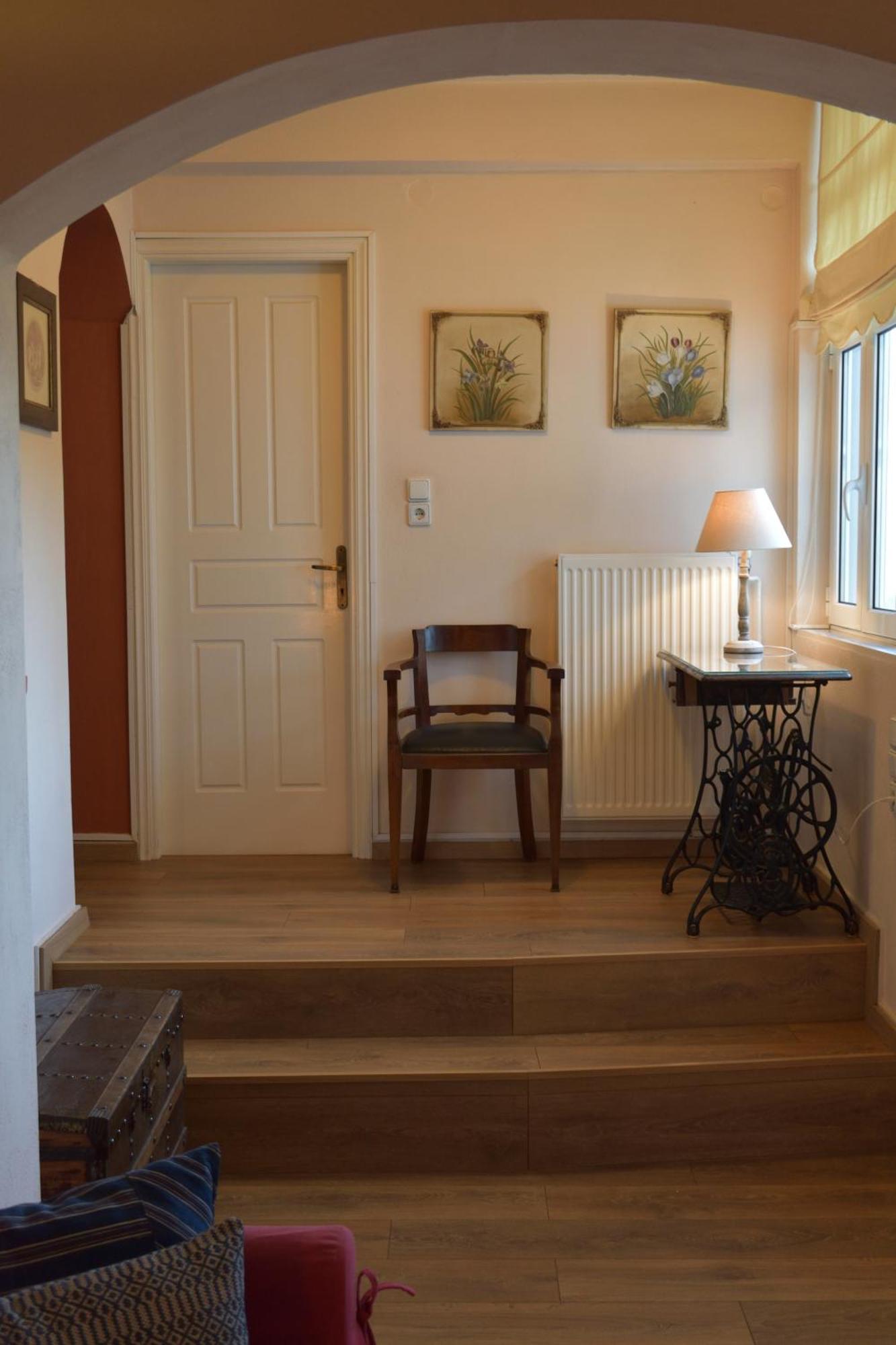 Holiday Cottage Lilaia ภายนอก รูปภาพ